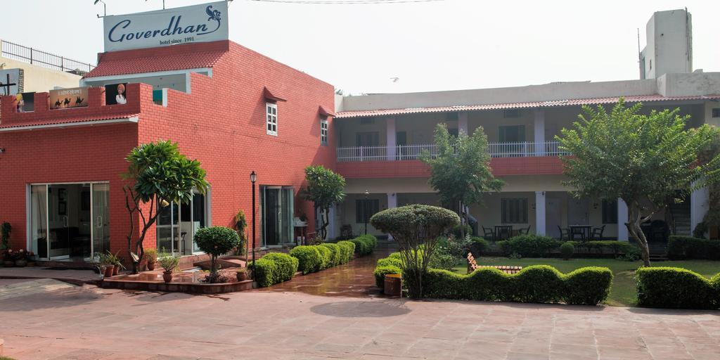 Hotel Goverdhan Tourist Complex Fatehpur Sikri Bagian luar foto